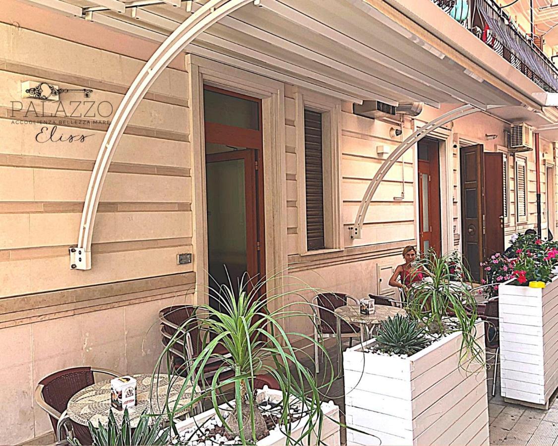 B&B Palazzo Eliss Di Bartocci Srl Margherita Di Savoia Buitenkant foto